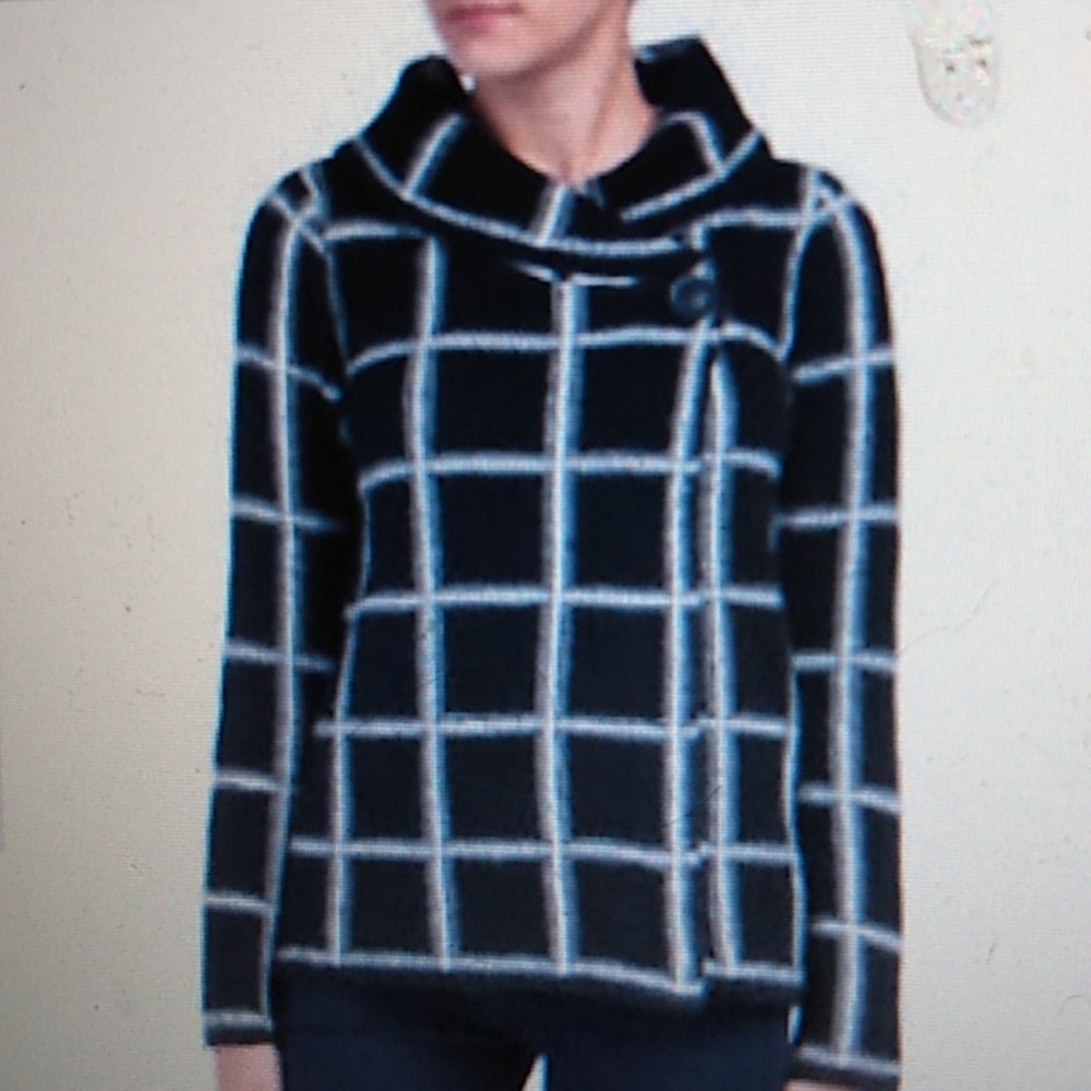 Ellen Tracy Black Plaid Medium Wool Blend 1 Button Shawl Cardigan Sweater